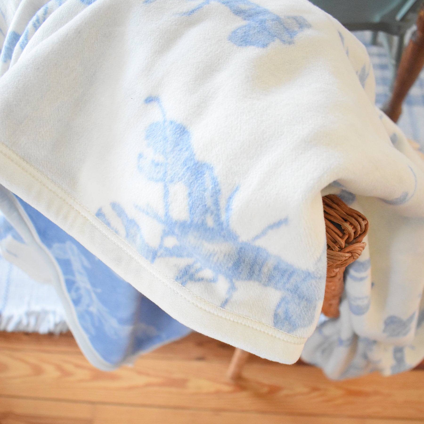 Sara Fitz Blue Lobster ChappyWrap