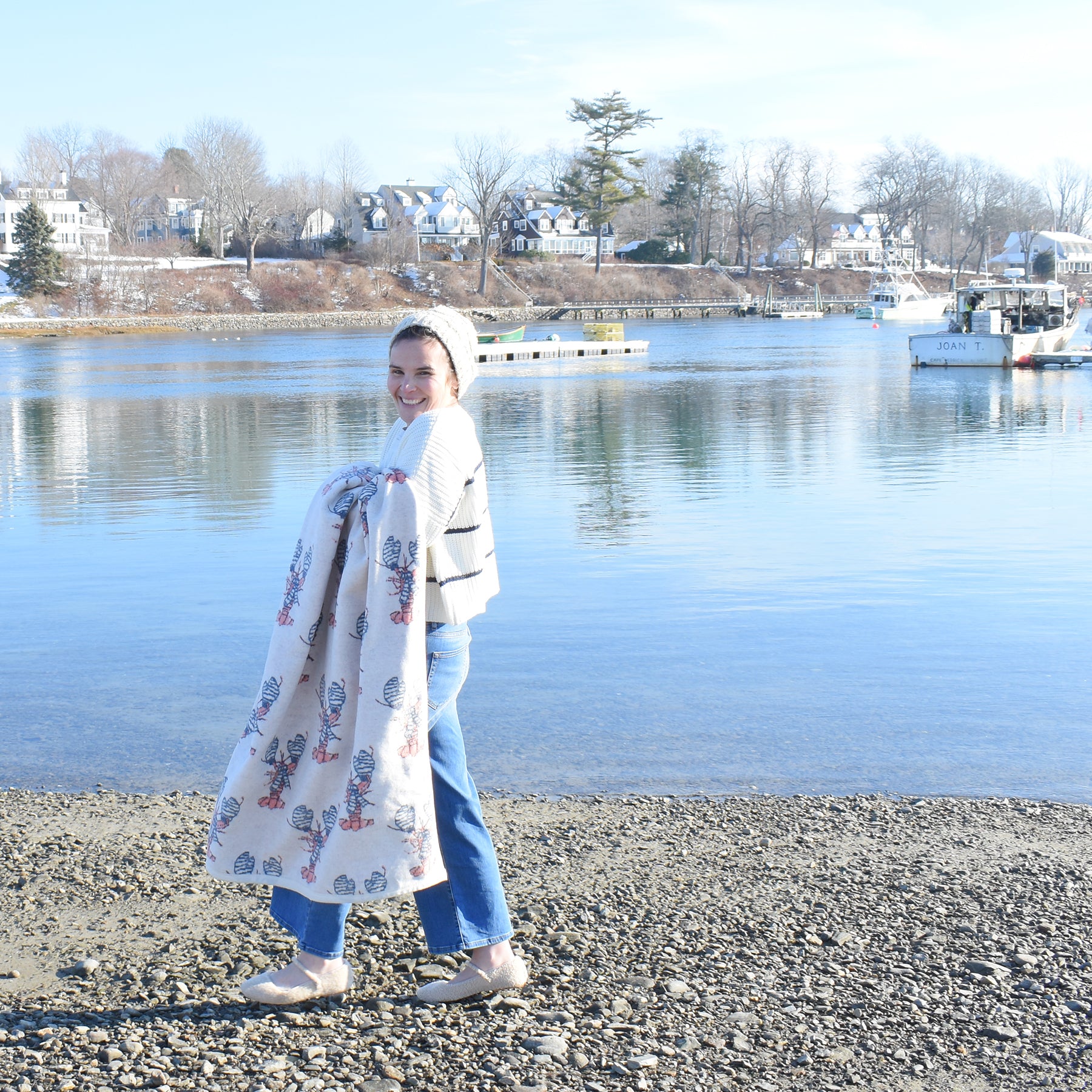 Sara Fitz Cozy Lobster ChappyWrap