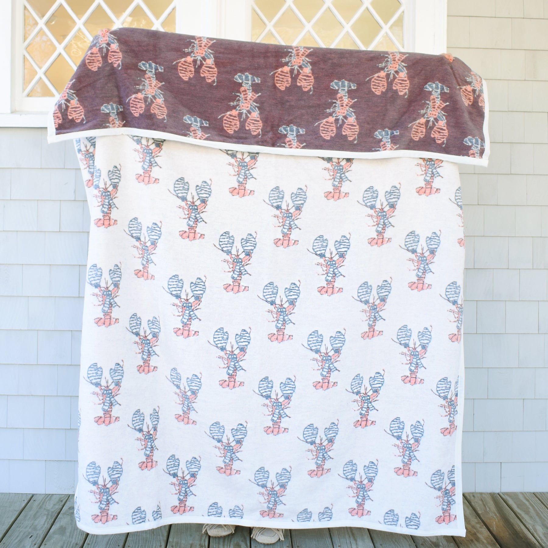Sara Fitz Cozy Lobster ChappyWrap