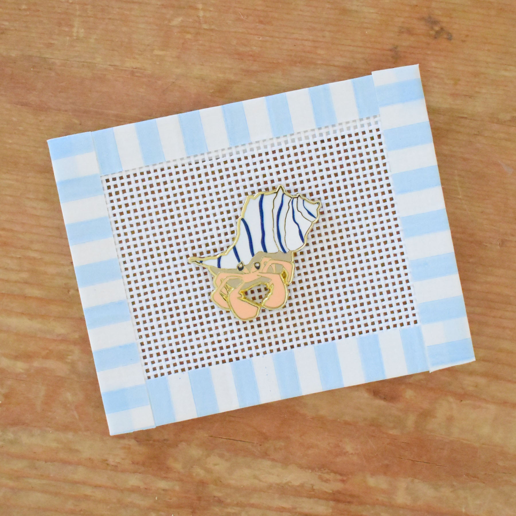 Hermit Crab Needle Minder