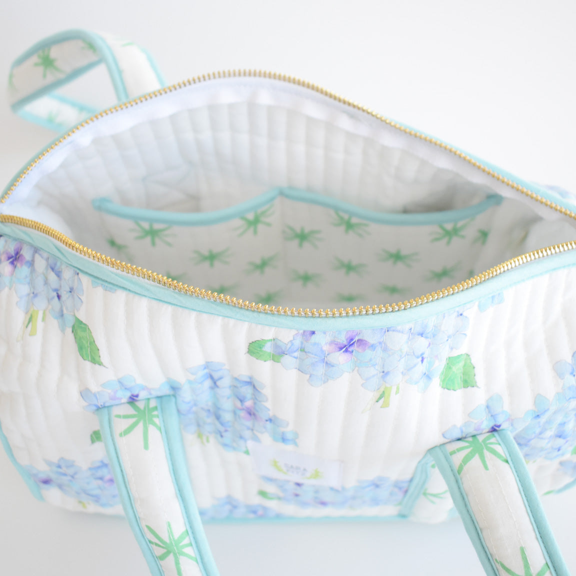 Purse, Hydrangea by Sara Fitz