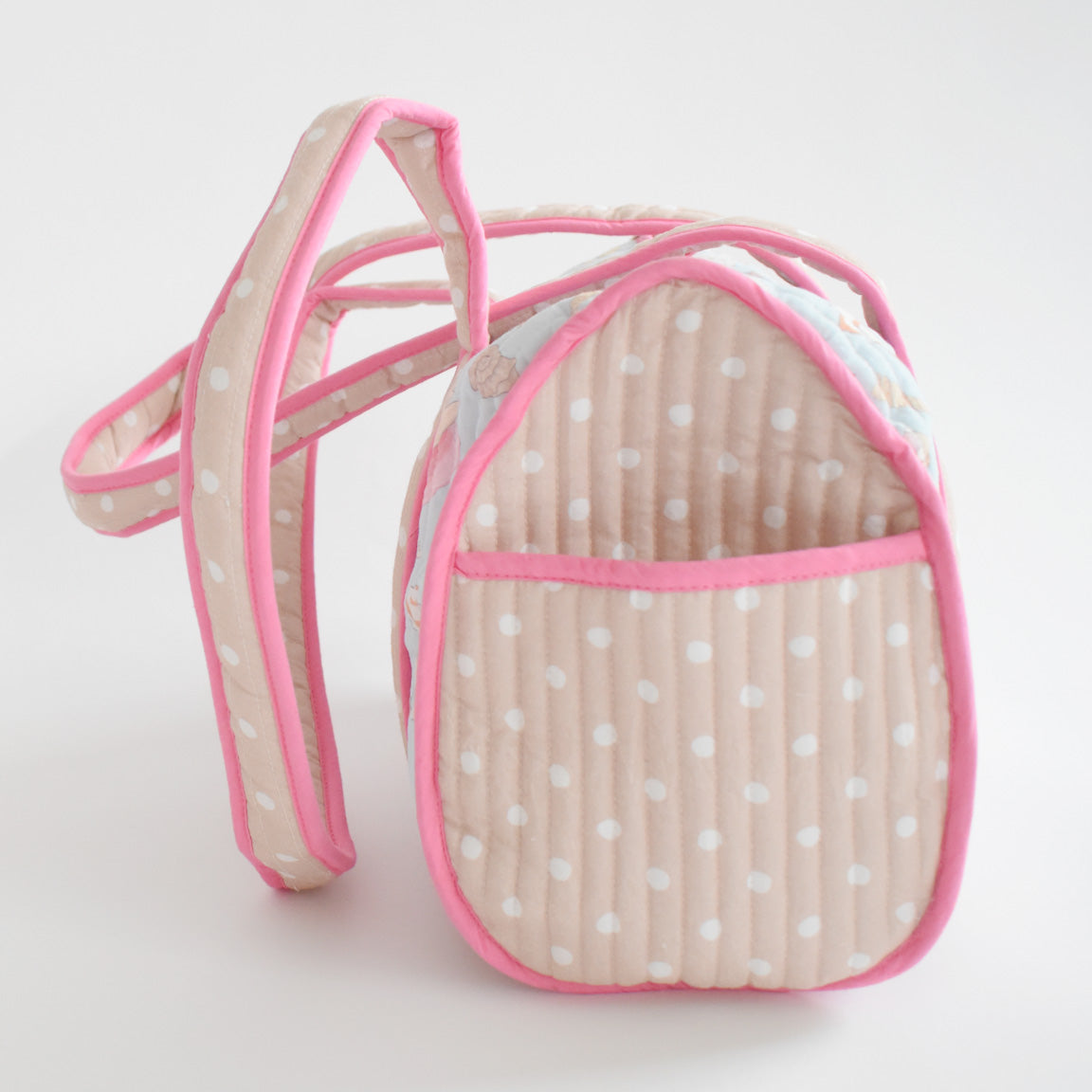 Purse, Shell by Sara Fitz