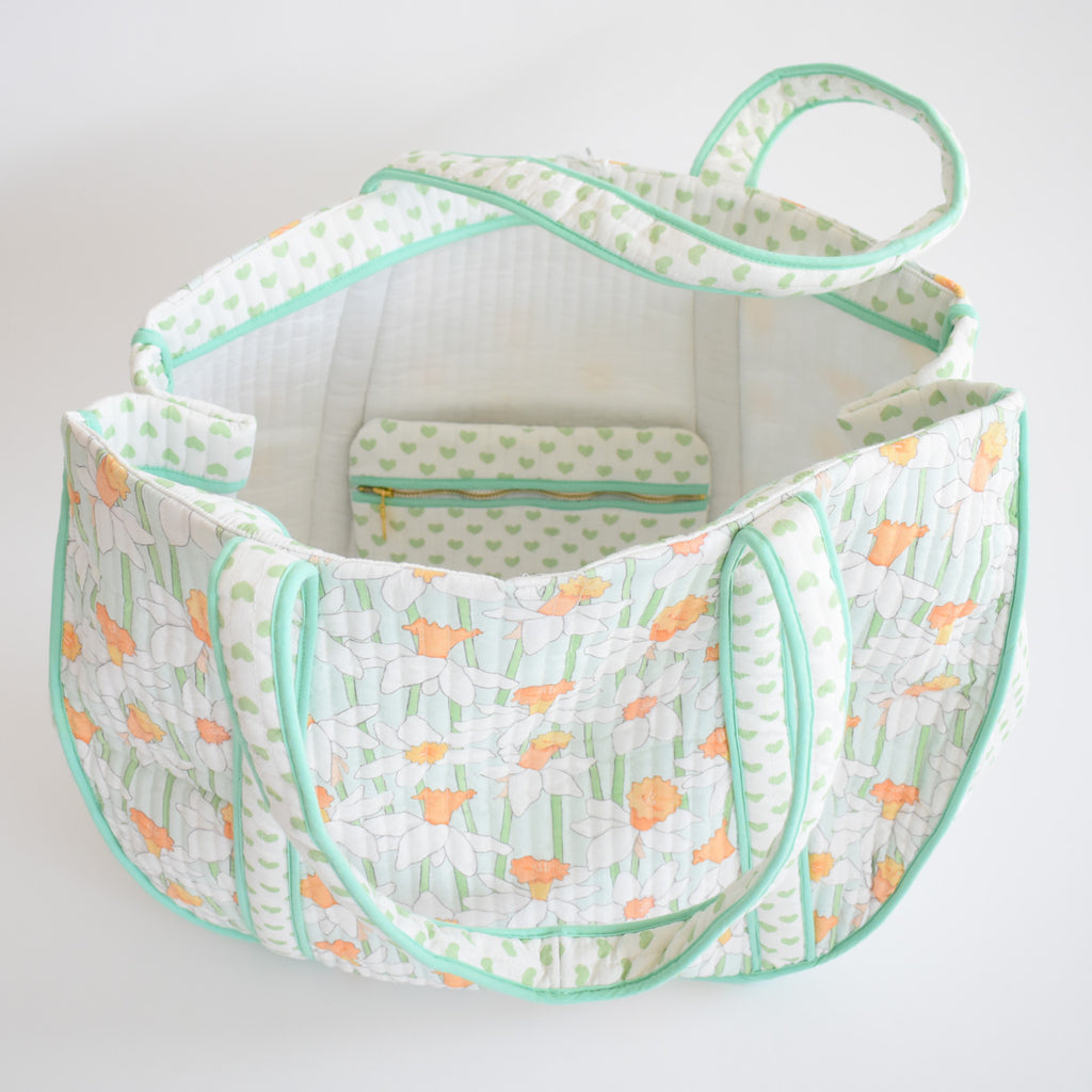 Expandable Tote, Daffy by Sara Fitz