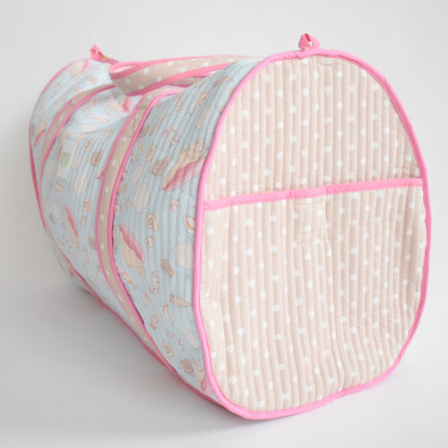 Weekender Tote, Shell by Sara Fitz
